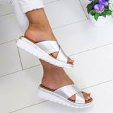 Sandalias de mujer – Tiras cruzadas texturizadas – Suela de plataforma acolchada – Ajuste relajado