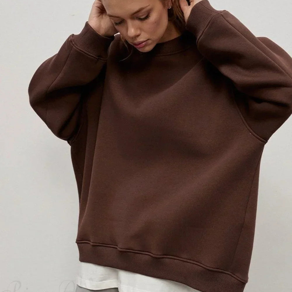 Sudadera minimalista de cuello redondo de gran tamaño