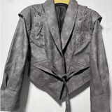 Chaqueta de cuero para mujer – Corte entallado – Cuello chal – Cinturón – Cordones en los hombros