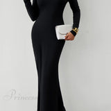 Vestido de sirena con hombros descubiertos