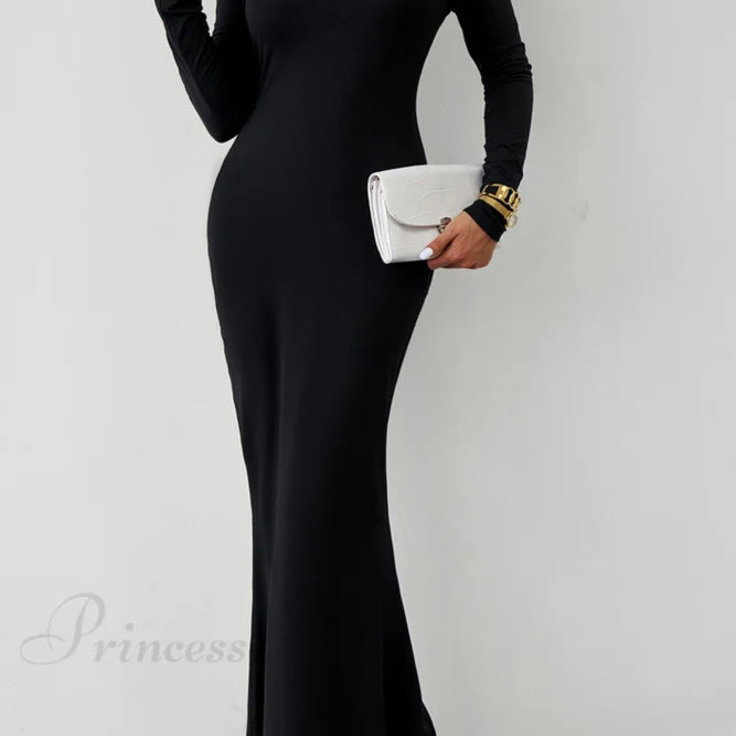 Vestido de sirena con hombros descubiertos
