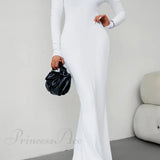 Vestido de sirena con hombros descubiertos