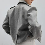 Blazer de lana con solapas puntiagudas, abrigo holgado de lana