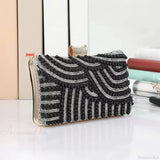 Clutch de noche para boda con perlas y diamantes