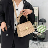 Bolso de hombro cuadrado, pequeño bolso plisado con textura de moda.