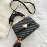 Bolso de hombro cuadrado, pequeño bolso plisado con textura de moda.