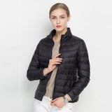 Chaqueta acolchada verde vibrante, elegante y cómoda para mujer.