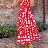 Encantador vestido midi rojo sin mangas y espalda descubierta