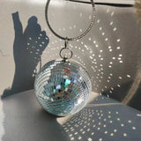Clutch de noche con bola de discoteca reflectante
