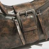 Bolso de hombro de piel sintética con cinturón retro.