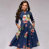 Vestido de mujer - Corte en A - Mangas 3/4 - Cuello redondo - Elegante estampado floral