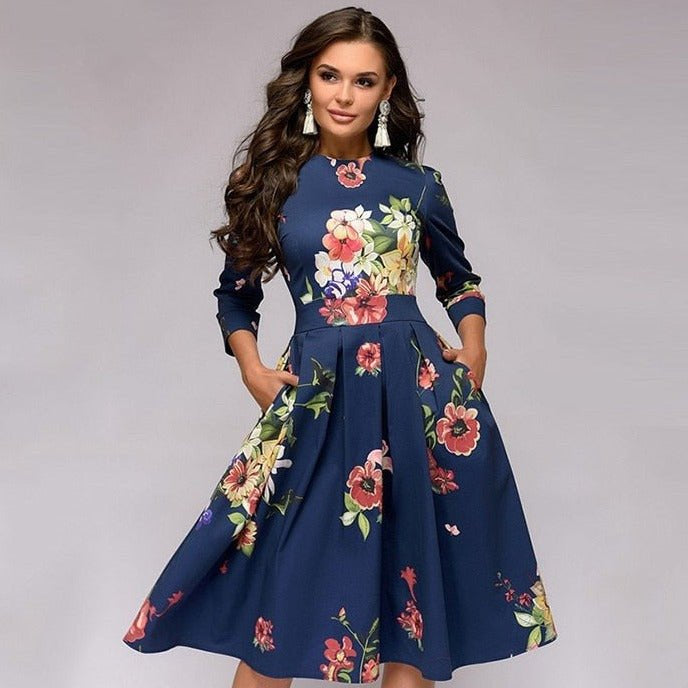 Vestido de mujer - Corte en A - Mangas 3/4 - Cuello redondo - Elegante estampado floral