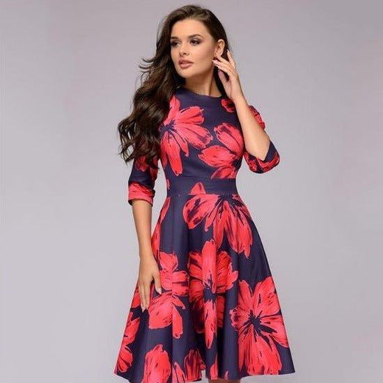 Vestido de mujer - Corte en A - Mangas 3/4 - Cuello redondo - Elegante estampado floral