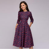 Vestido de mujer - Corte en A - Mangas 3/4 - Cuello redondo - Elegante estampado floral