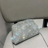 Clutch de noche de diseñador adornado con pedrería