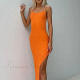 Vestido midi sexy de verano en punto acanalado, espalda abierta con abertura, sin tirantes, sin mangas.