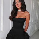 Minivestido sexy sin tirantes y fruncido con corte en forma de A