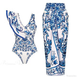Conjunto de dos piezas con escote en pico, detalles de volantes y estampado azul.