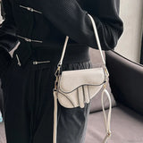 Bolso bandolera de piel tipo mensajero tipo sillín