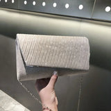 Clutch de lentejuelas para bodas o salidas nocturnas