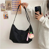 Bolso bandolera sencillo de nailon de estilo universitario