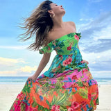 Conjunto de dos piezas con falda estampada con volantes