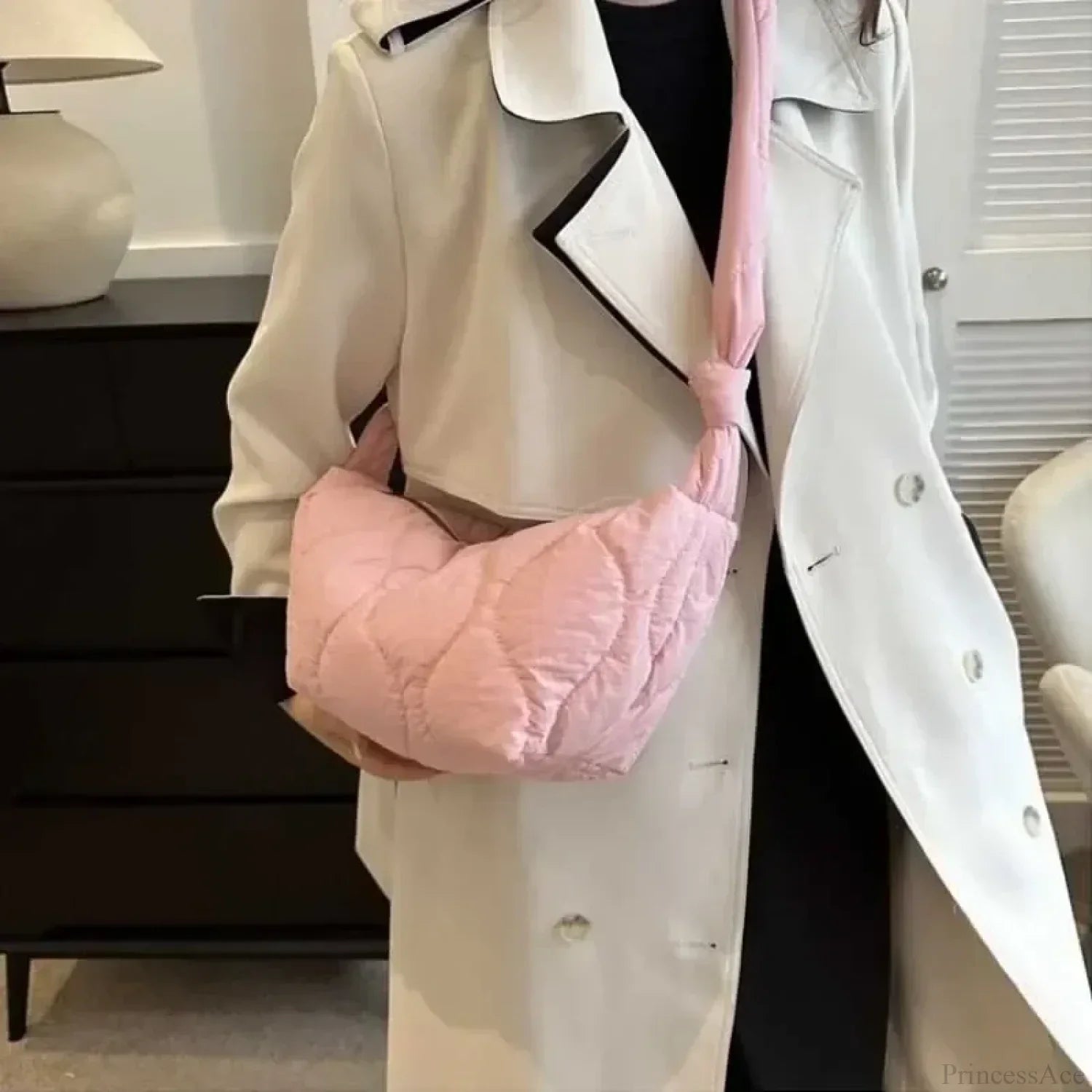 Bolso de hombro acolchado en algodón suave