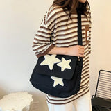 Bolso tote casual con estampado de estrellas estilo años 2000 y correa para el hombro.