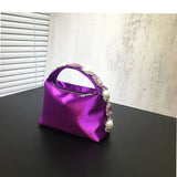 Bolsa de teléfono de seda con piedras