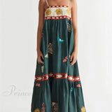 Un vestido midi estampado único y encantador, ideal para el verano.