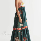 Un vestido midi estampado único y encantador, ideal para el verano.