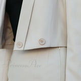Blazer corto Paxton en color topo