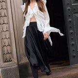 Blusa con volantes en Tencel, escote en pico y mangas acampanadas