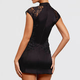 Vestido mini de mujer – Corte entallado – Satén lujoso – Encaje bordado – Mangas cortas