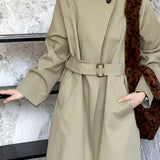 Gabardina con solapas anchas, abrigo holgado