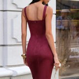 Vestido largo sexy con tirantes de ante y escote en U