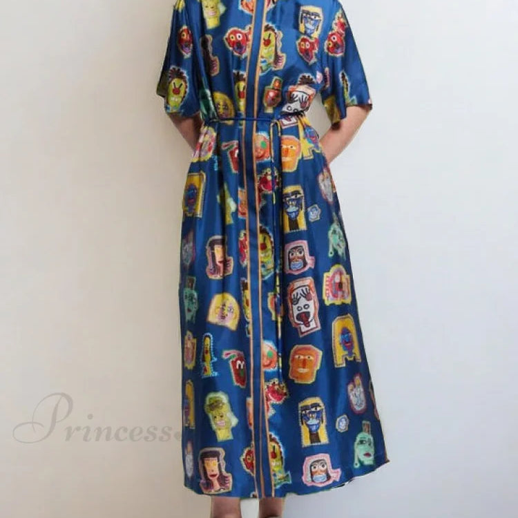 Vestido midi con estampado de grafiti único, divertido y encantador.