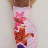 Vestido midi con tirantes y estampado floral morado único y encantador