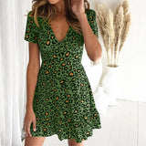 Vestido corto de mujer - Cuello en V - Manga corta - Estampado de leopardo - Falda acampanada