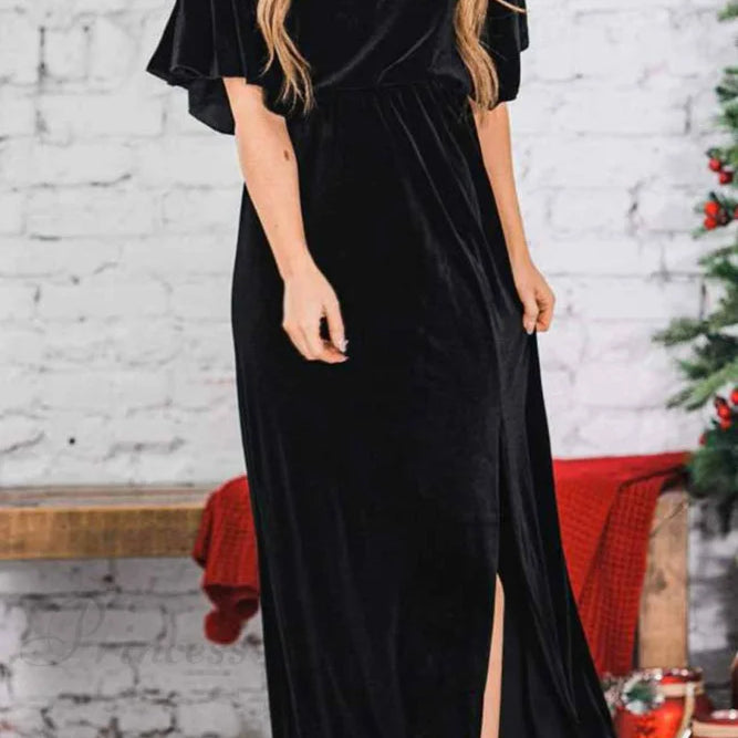 Vestido midi de terciopelo con cuello redondo y abertura alta