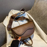 Bolso de hombro vintage con solapa, modelo pequeño.