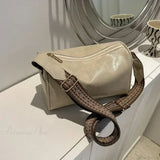 Bolso de hombro vintage con correa ancha