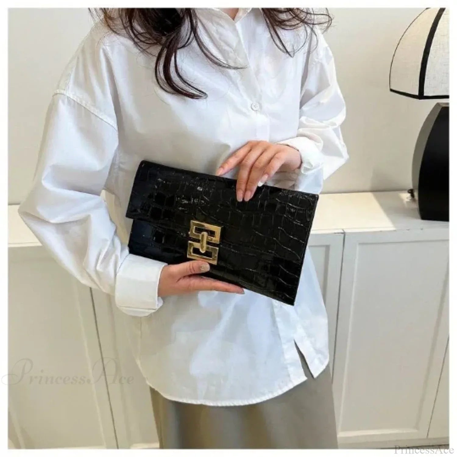 Clutch de noche blanco para banquete