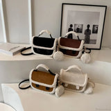 Bolso de hombro cuadrado, pequeño bolso de felpa de invierno.