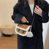 Bolso de hombro cuadrado, pequeño bolso de felpa de invierno.