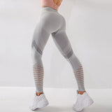 Leggings de fitness elegantes para mujer: ajustados, elásticos y transpirables.