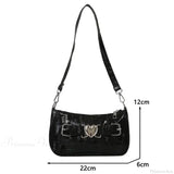 Bolso bandolera de piel color melocotón con forma de corazón Y2K