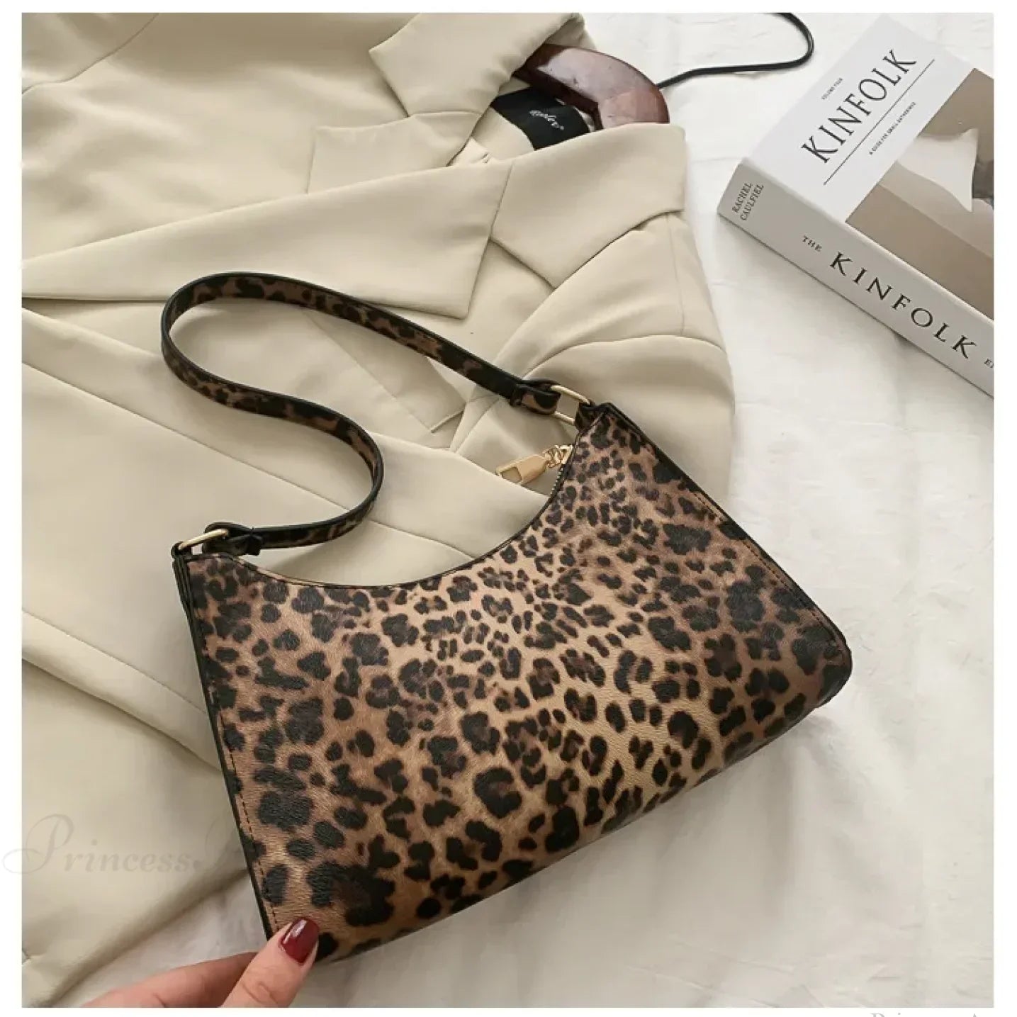 Bolso de hombro de piel sintética con estampado de cebra